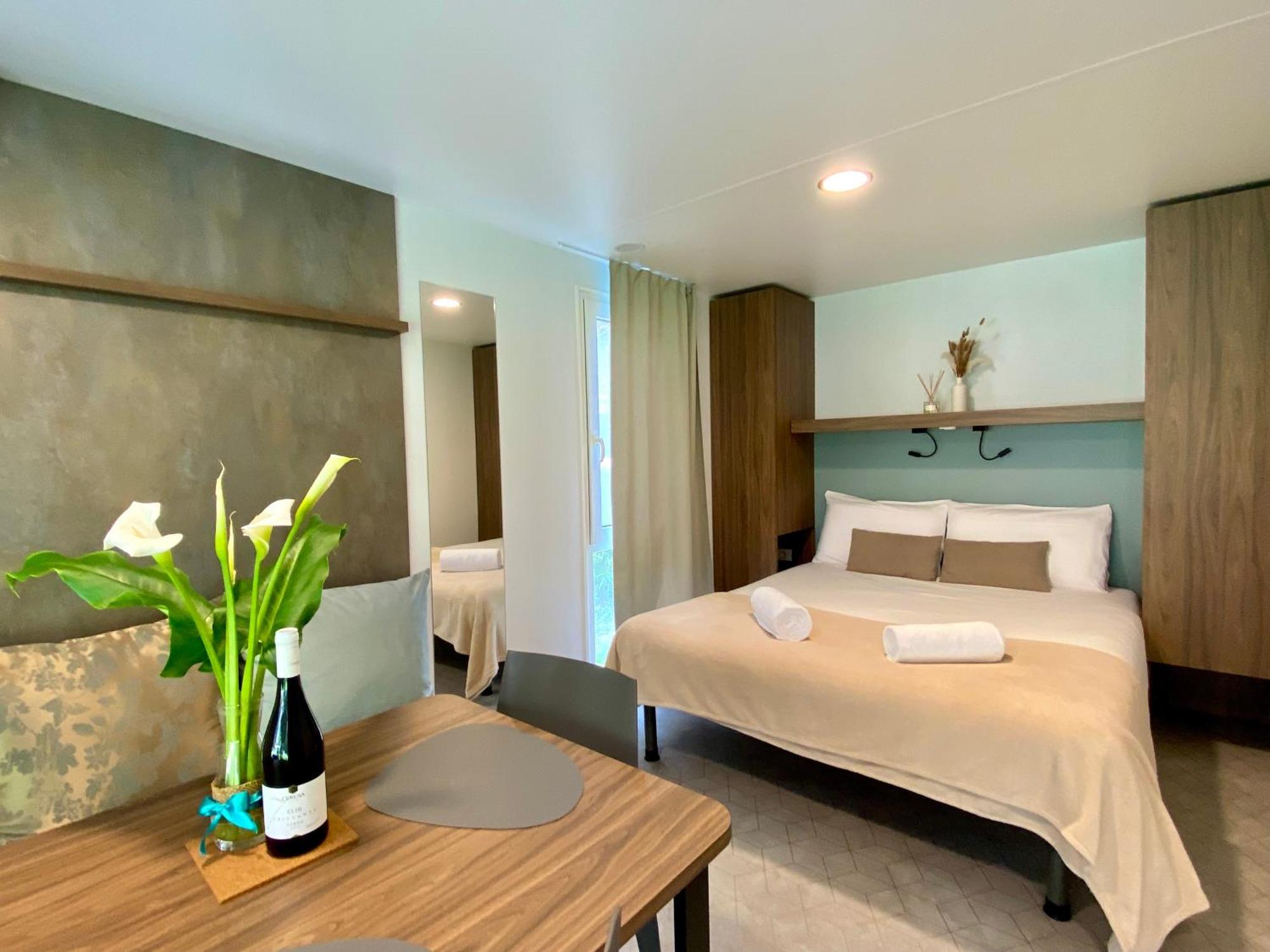Seregnér Agricamping - Adults Only 18 - solo piazzole libere per camper, tende e roulotte Monzambano Exterior foto