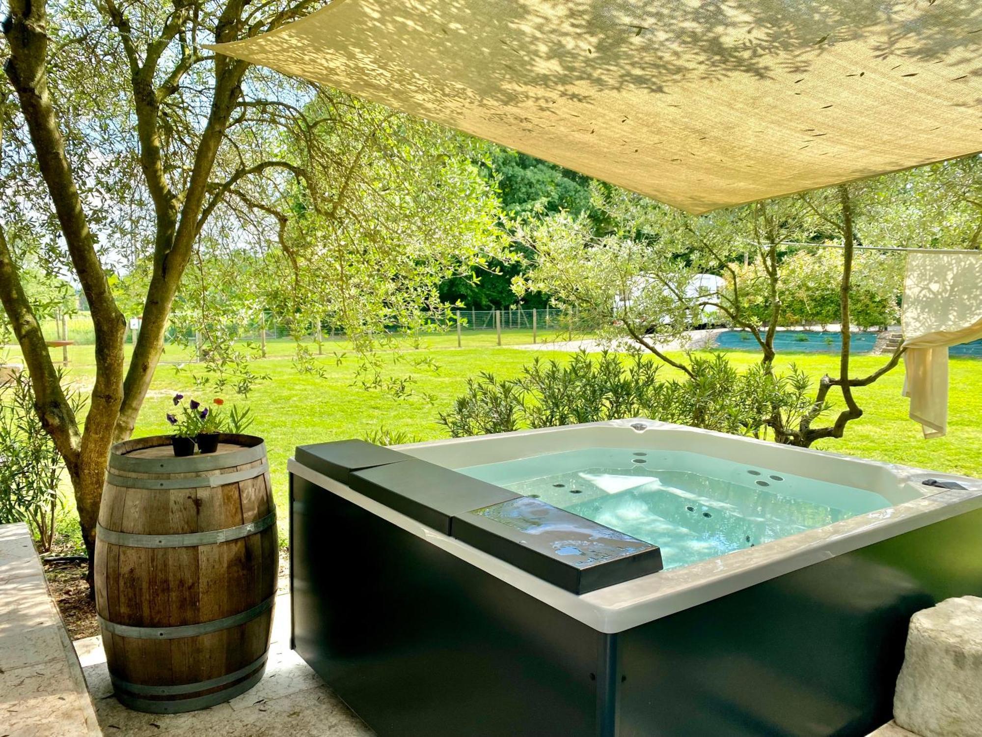Seregnér Agricamping - Adults Only 18 - solo piazzole libere per camper, tende e roulotte Monzambano Exterior foto